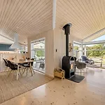 Svithandi - 1-5km From The Sea By Interhome Ringkobing