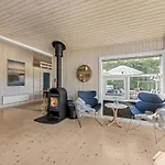 Holiday home Svithandi - 1-5km From The Sea By Interhome
