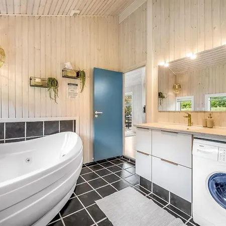 Svithandi - 1-5km From The Sea In Western Jutland By Interhome