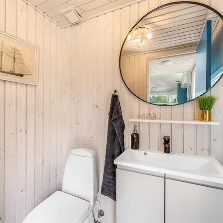 Svithandi - 1-5km From The Sea In Western Jutland By Interhome Holiday home *