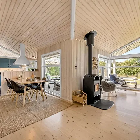 Feriehus Svithandi - 1-5km From The Sea By Interhome *